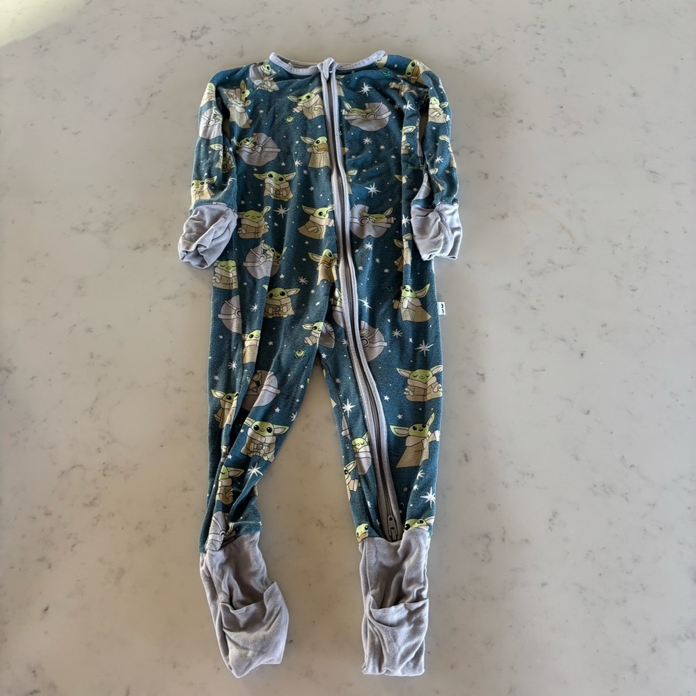 Little Sleepies Disney Baby‎ Yoda One Piece Pajamas Size 12-18 months